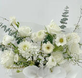 white bouquet